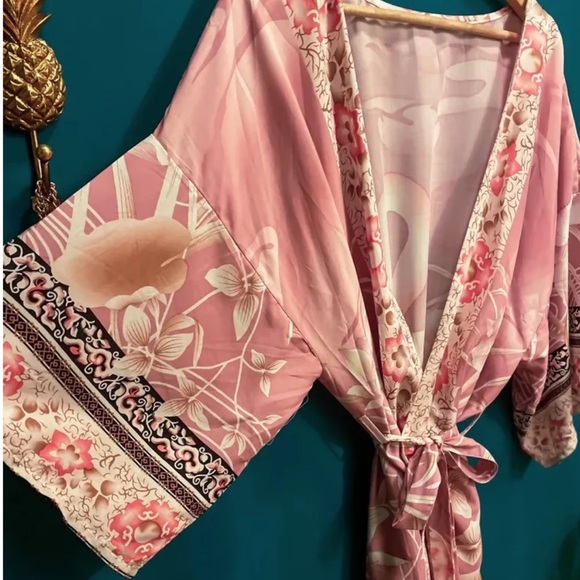 #85 CLOSEOUT SALE New! Boho Gypsy Cherry Blossom Kimono Robe Cover-Up - Picture 2 of 7